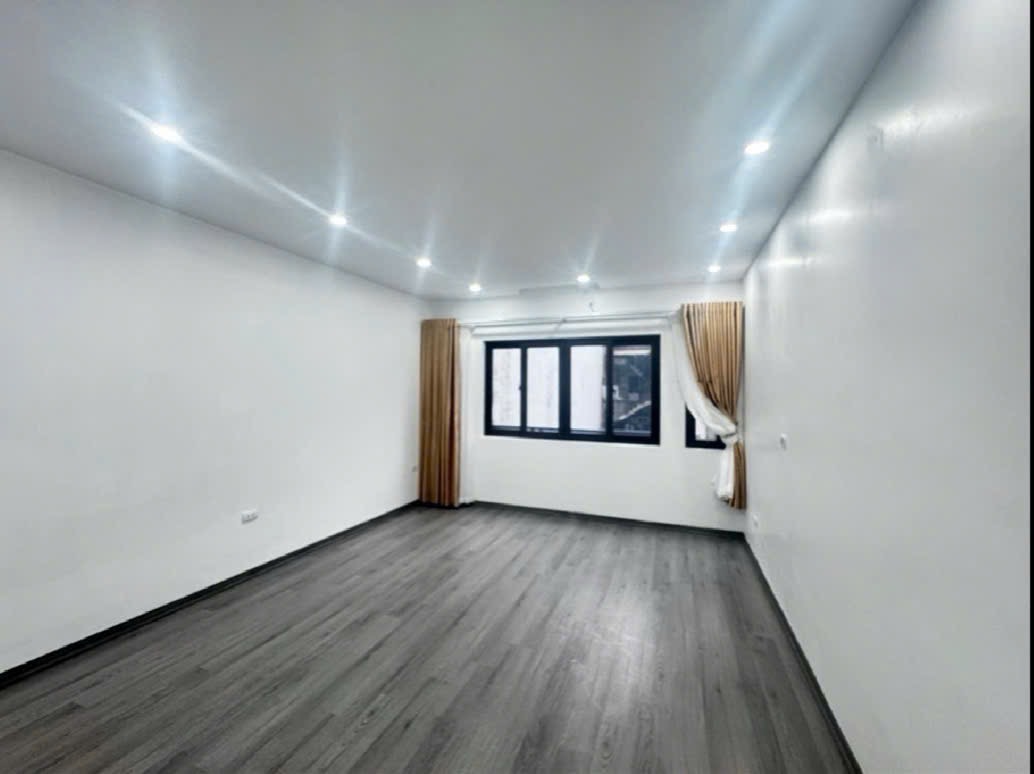 NHÀ BỒ ĐỀ - LONG BIÊN - KHU VỰC ÍT NHÀ BÁN - Ảnh 3