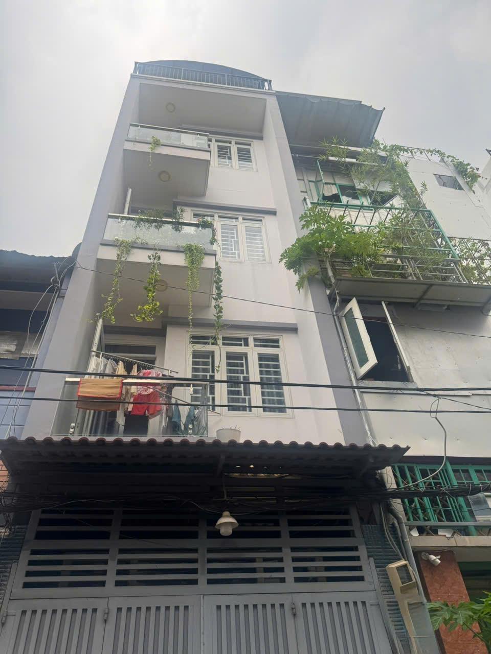 **Bán nhà HXT đường Phan Sào Nam** p11, Tân Bình (4x19) 4 tầng, 10,5 tỷ - Ảnh chính