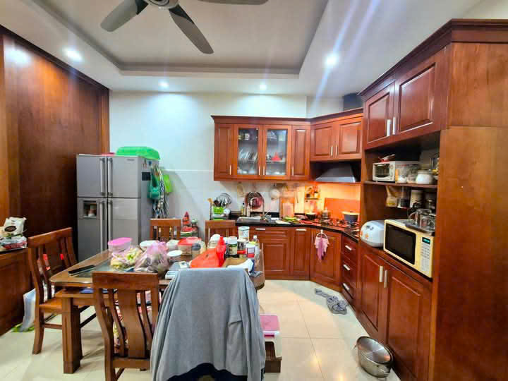 BÁN NHÀ ÂU CƠ -QUẢNG AN - NHÀ ÂU CƠ PHÂN LÔ -SỔ HOA HẬU. - Ảnh 3