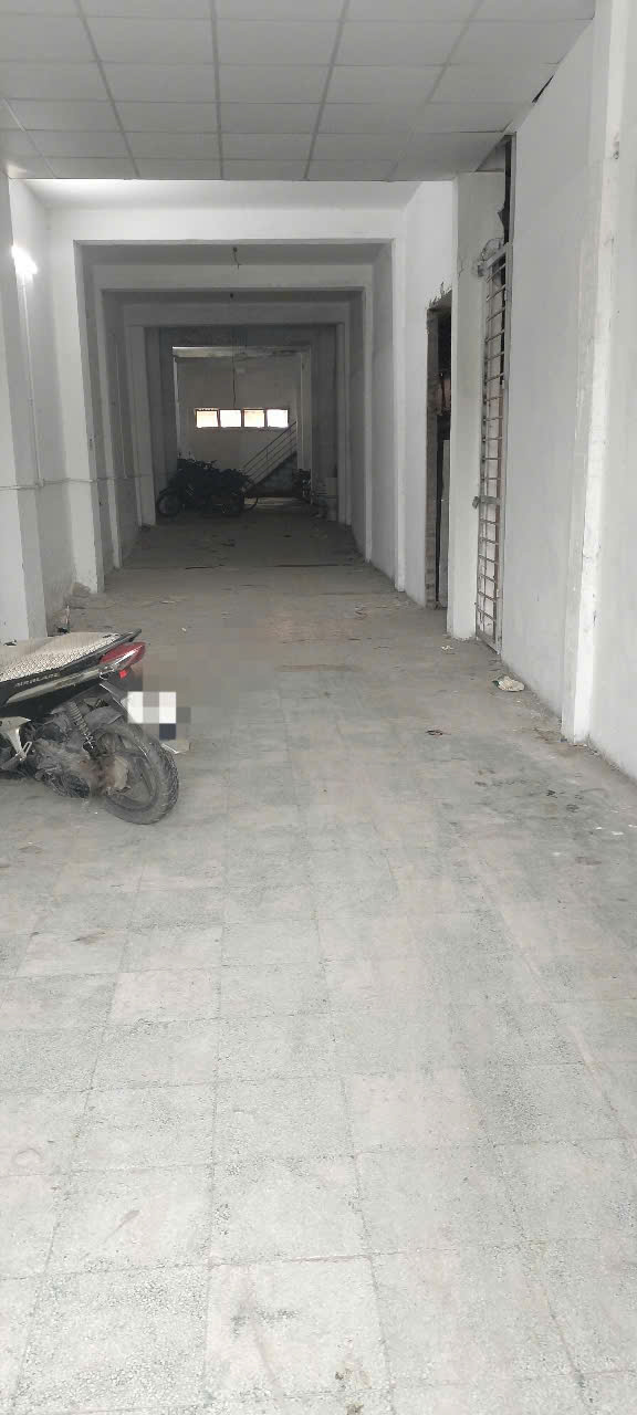 Cho Thuê nhà mặt phố Giải Phóng, Hoàng Mai 400m x 3T giá 75tr, làm CHDV, KD mọi mô hình - Ảnh 2