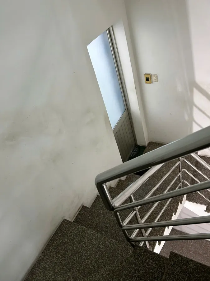 Nhà cần bán gấp!HXH Thân Nhân Trung,Tân Bình,4 tầng,320m2 sàn,nhỉnh 18.5 tỷ - Ảnh 2