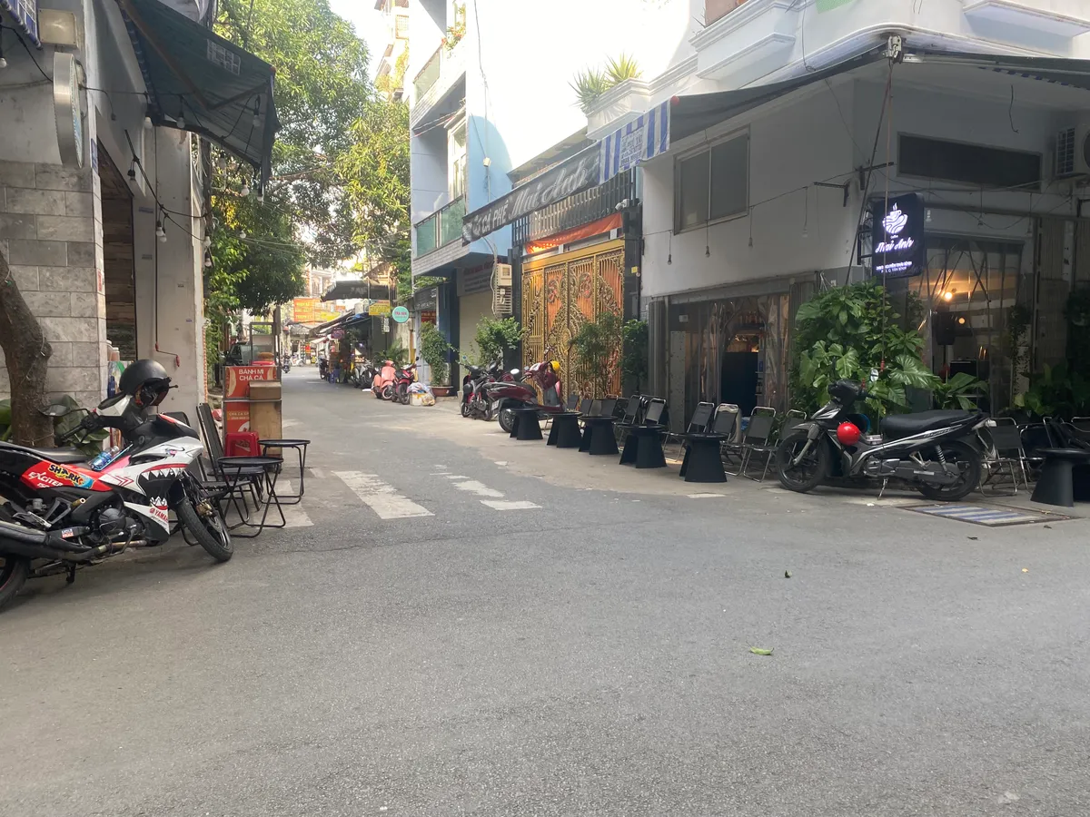 Nhà cần bán gấp!HXH Thân Nhân Trung,Tân Bình,4 tầng,320m2 sàn,nhỉnh 18.5 tỷ - Ảnh chính