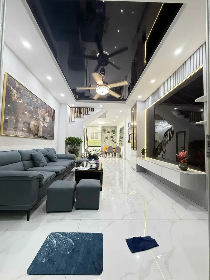 Bán Nhà Lương Sử C. Đống Đa. DT 40m2. MT 3,7m.  4 Tầng. Giá 9,95 Tỷ. - Ảnh 3