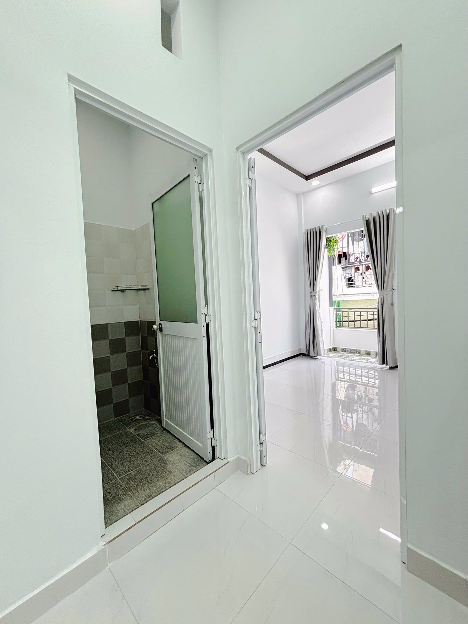 CẦN BÁN GẤP NHÀ ĐƯỜNG BỜ KINH T14, BÌNH CHÁNH, 60M2, SHR, GIÁ 900 TRIỆU - Ảnh 3