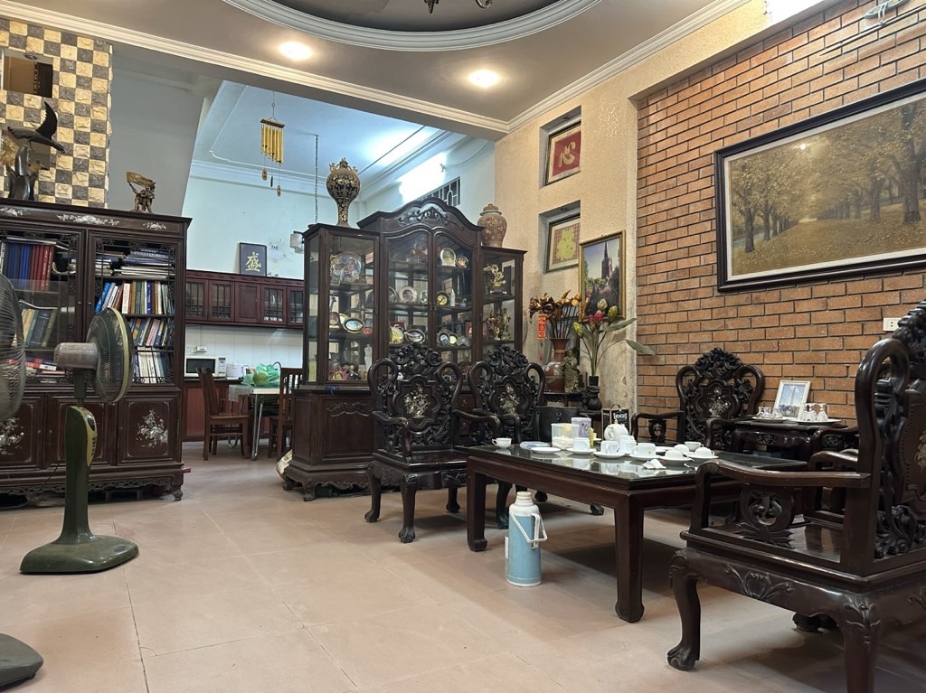 Bán nhà Chùa Láng – Trung tâm Đống Đa – Ô tô vào nhà – View thoáng vĩnh viễn - Ảnh chính