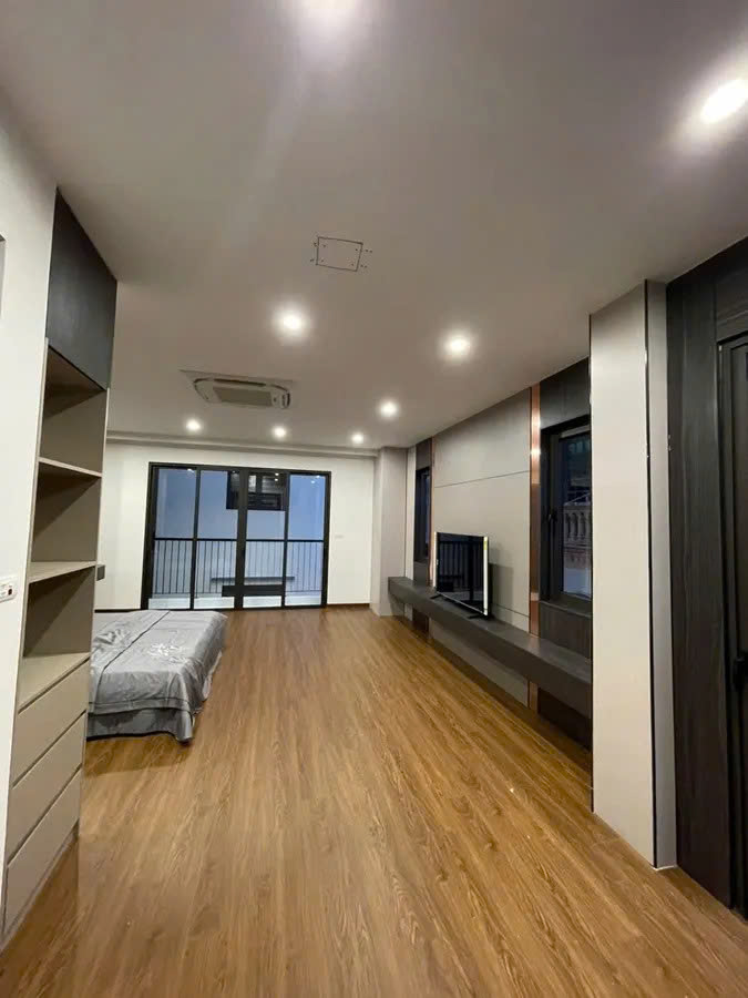 SIÊU PHẨM PHÂN LÔ Phố Ngọc Thụy 52 m2 X 6 tầng thang máy 13.8 tỷ Long Biên. - Ảnh 2