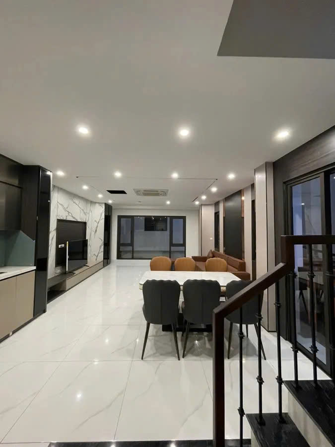 SIÊU PHẨM PHÂN LÔ Phố Ngọc Thụy 52 m2 X 6 tầng thang máy 13.8 tỷ Long Biên. - Ảnh 4