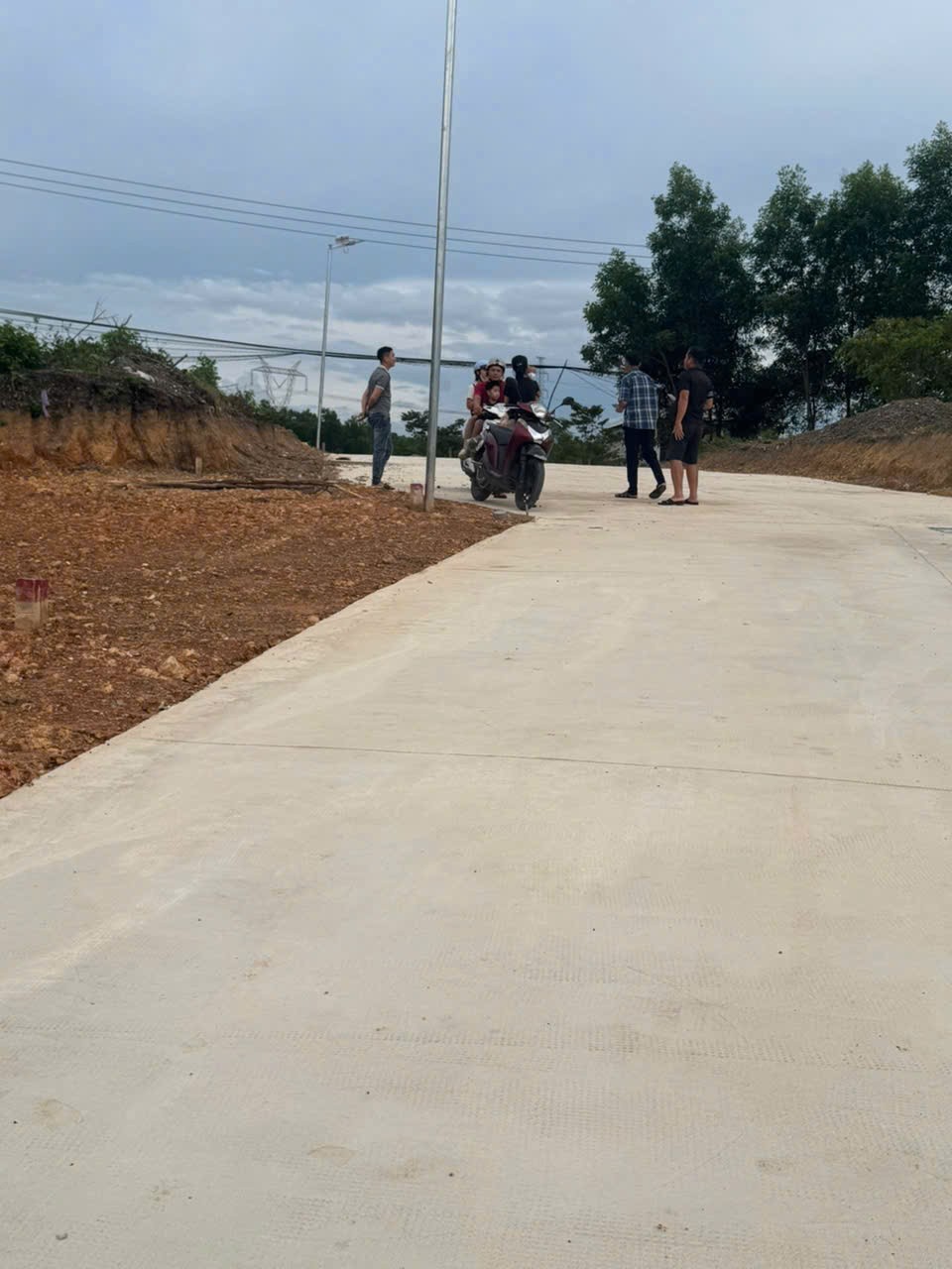 ĐẤT ĐẸP- GIÁ ĐẦU TƯ - CẦN BÁN LÔ ĐẤT tại Đường Dạ Lê, P. Thủy Phương, TX. Hương Thủy, Thừa Thiên Huế - Ảnh 4