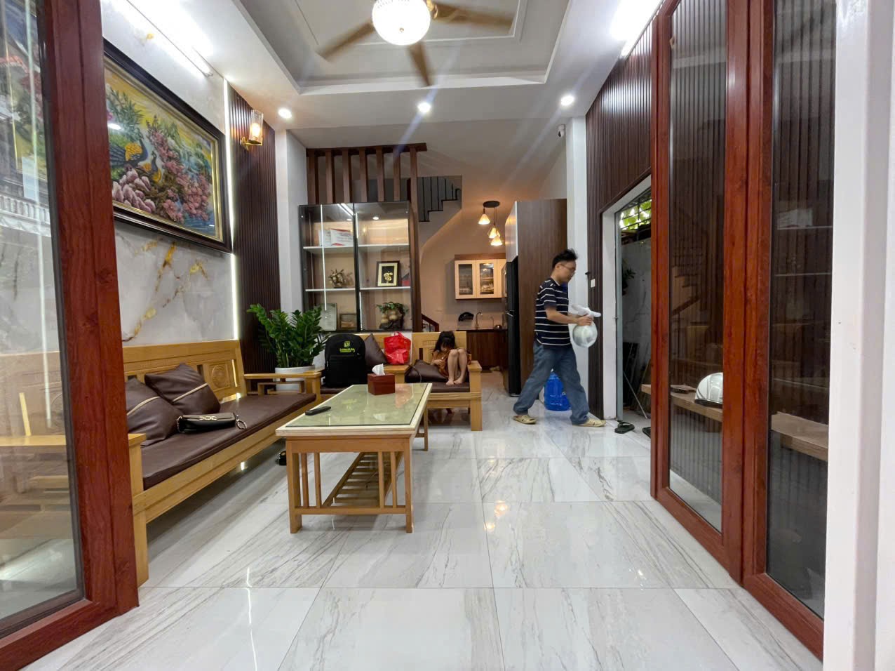 Bây giờ tìm đâu ở trung tâm thị trấn Chúc Sơn căn nhà 4 tầng mà giá chỉ 3tỉ250tr. - Ảnh 3