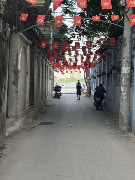 Mảnh Đất Đẹp 169 m2, mặt tiền 13m Ngõ  Võng Thị, Bưởi, Tây Hồ.  Xây Biệt Thự, Căn Hộ. Giá 47.5 Tỷ - Ảnh chính