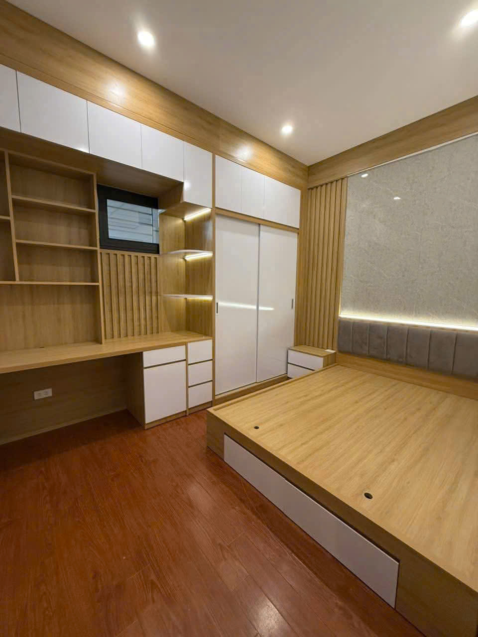 Bán nhà  190  Hoàng Mai 30m², 5 tầng, 4PN, 3WC, Hoàng Văn Thụ, Hoàng Mai - 8.2 tỷ nhà đẹp sổ đổ - Ảnh chính