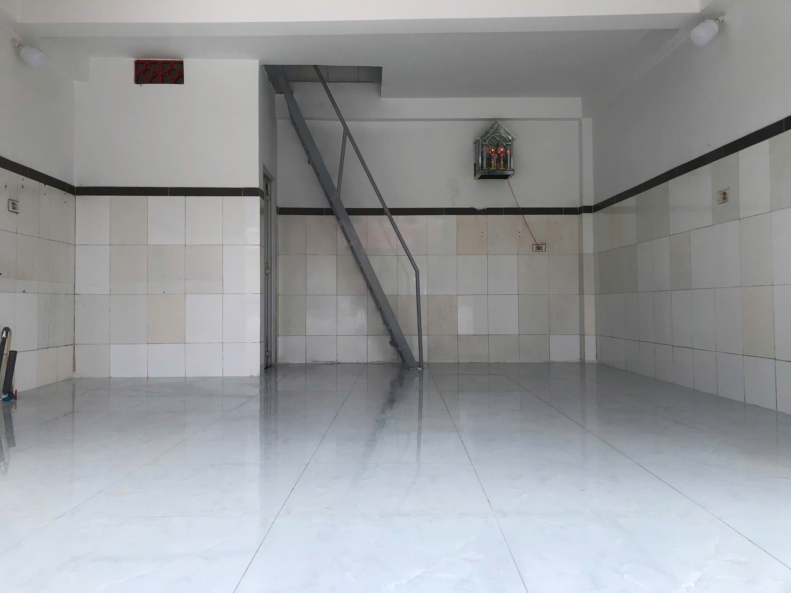 CĂN NHÀ MẶT TIỀN QL51 - CHỢ CHU HẢI, Buôn bán tốt - Ảnh 2