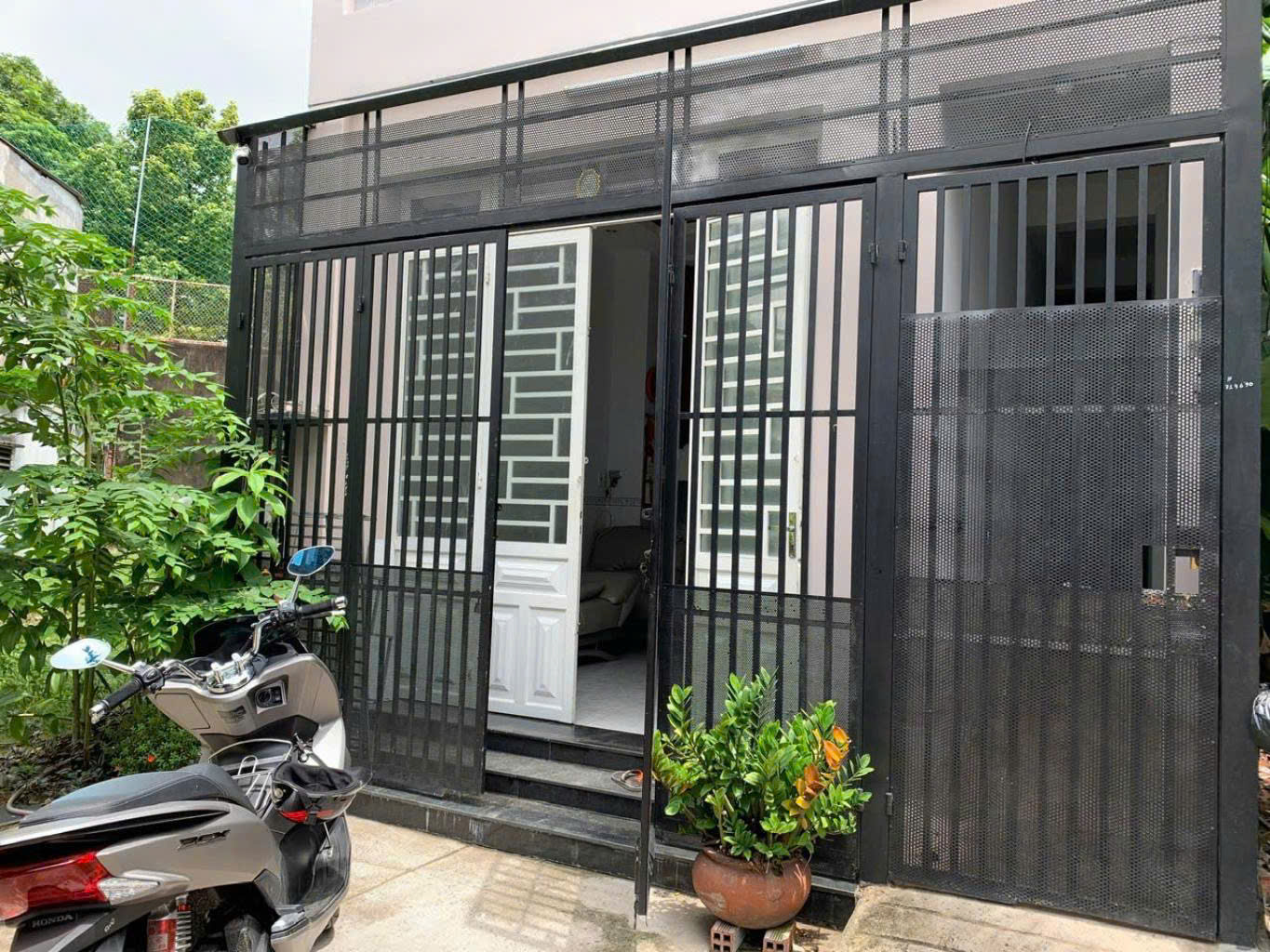 GIẢM 800 TRIỆU SO VỚI GIÁ CŨ- DÒNG TIỀN ỔN ĐỊNH -8PN- SÁT TRUNG  TÂM BÌNH THẠNH - Ảnh 1