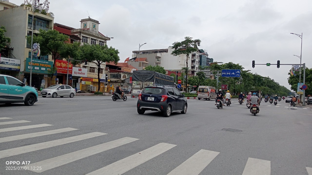 BÁN ĐẤT NGỌC THỤY - VỊ TRÍ ĐẮC ĐỊA TRUNG TÂM<br>📍 Diện tích: 176m²<br>📏 Mặt tiền: 7.6m – Hậu: - Ảnh 1