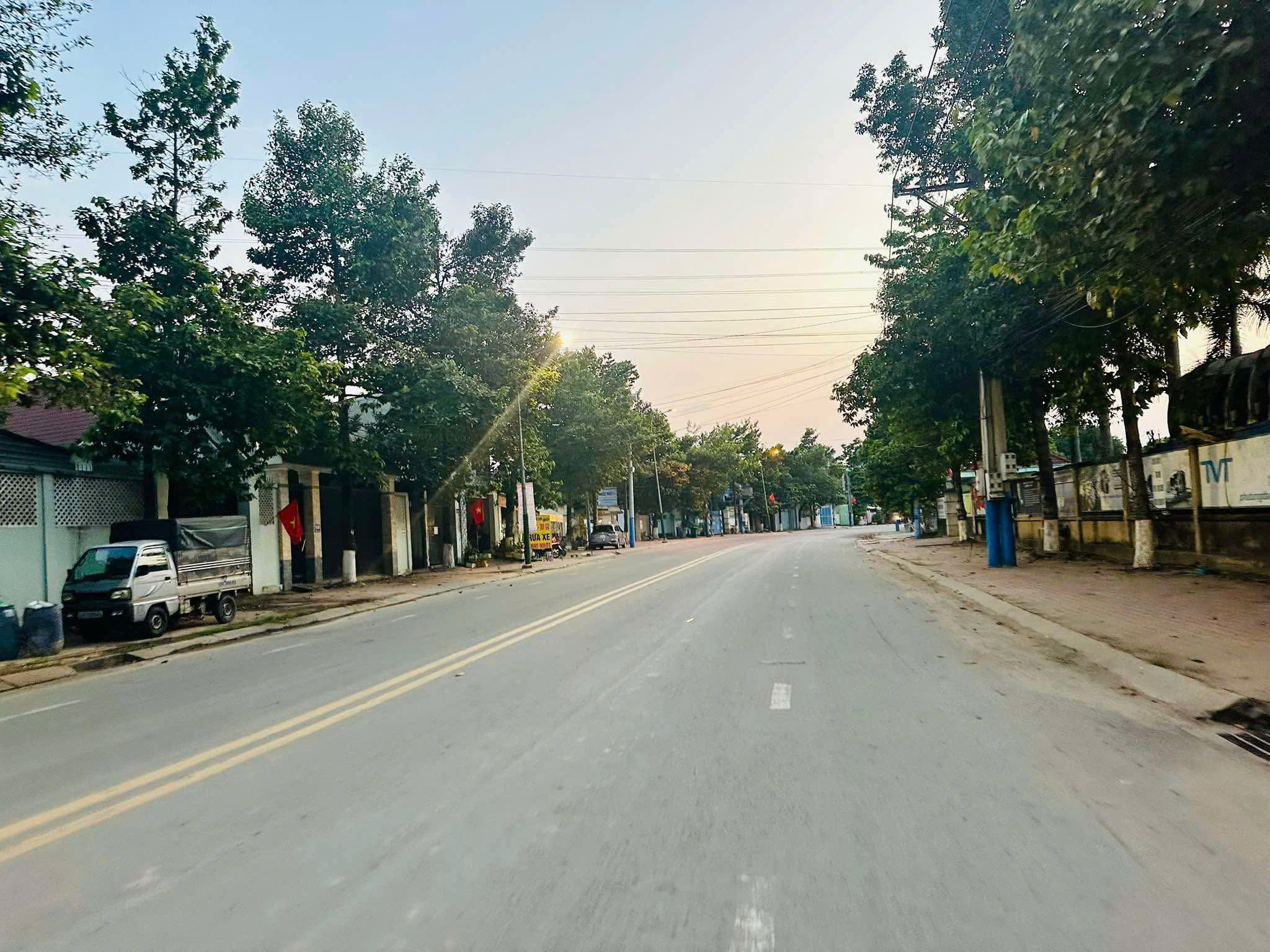 Bán nhà MẶT TIỀN kinh doanh Dĩ An (TPHCM),gần Nguyễn Thị Minh Khai,giá rẻ - Ảnh 4