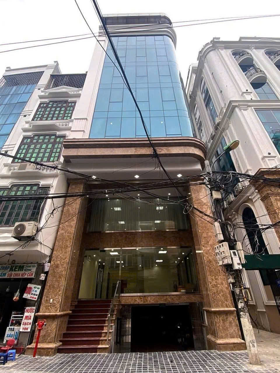 BÁN TÒA VĂN PHÒNG VIP - MP THANH XUÂN VỈ HÈ OTO KD 65TỶ 115m x 9t - Ảnh chính