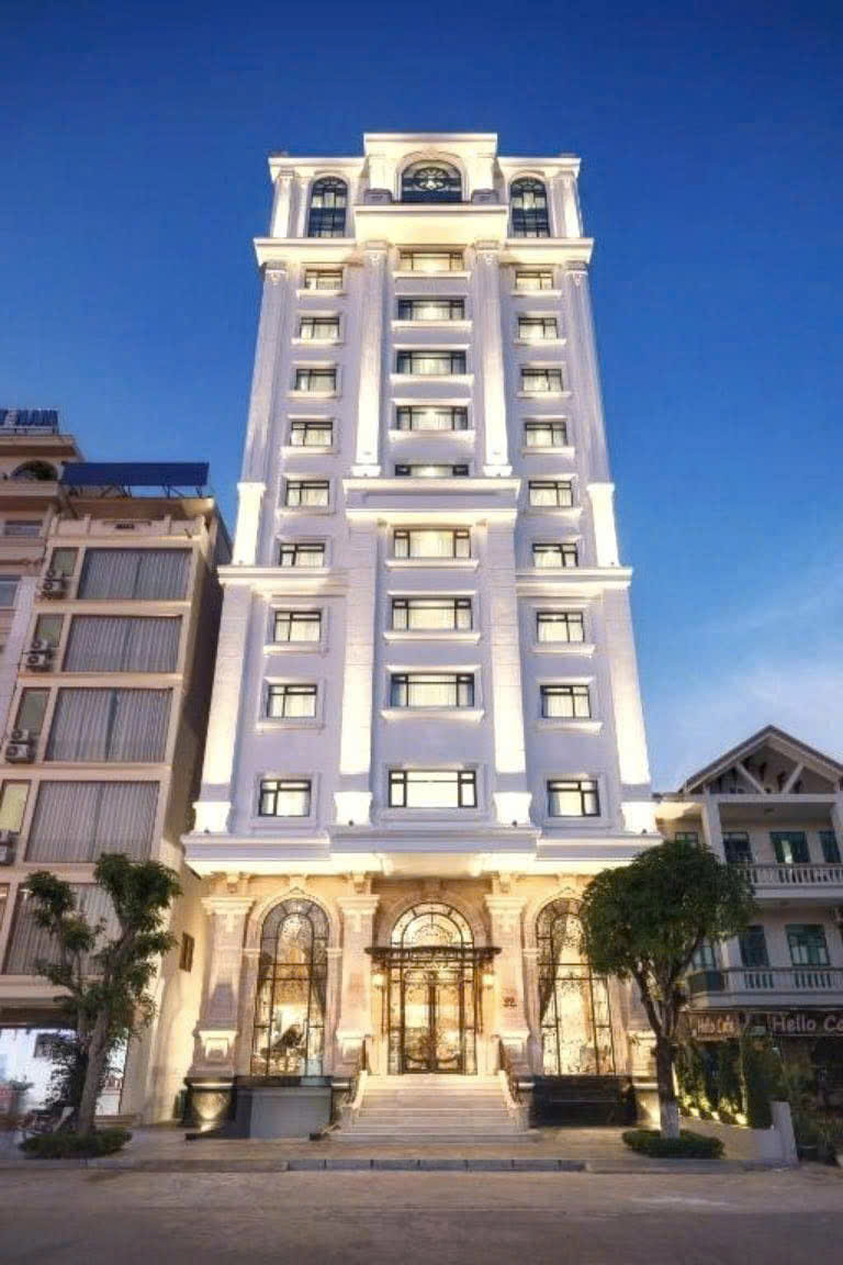(DÒNG TIỀN 140TR/TH) BÁN TÒA APARTMENT LÔ GÓC TÂY HỒ - 120M² x 8T - MT 9M - GIÁ 51 TỶ - Ảnh chính