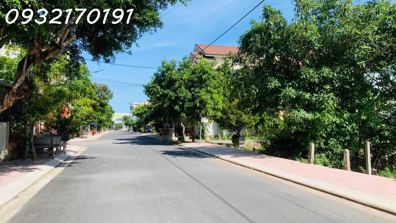 Chuyên Đất Cam Lâm-Bán Đất đường ĐINH TIÊN HOÀNG-giá cực tốt- trục đường chính kết nối ra sân bay - Ảnh 3