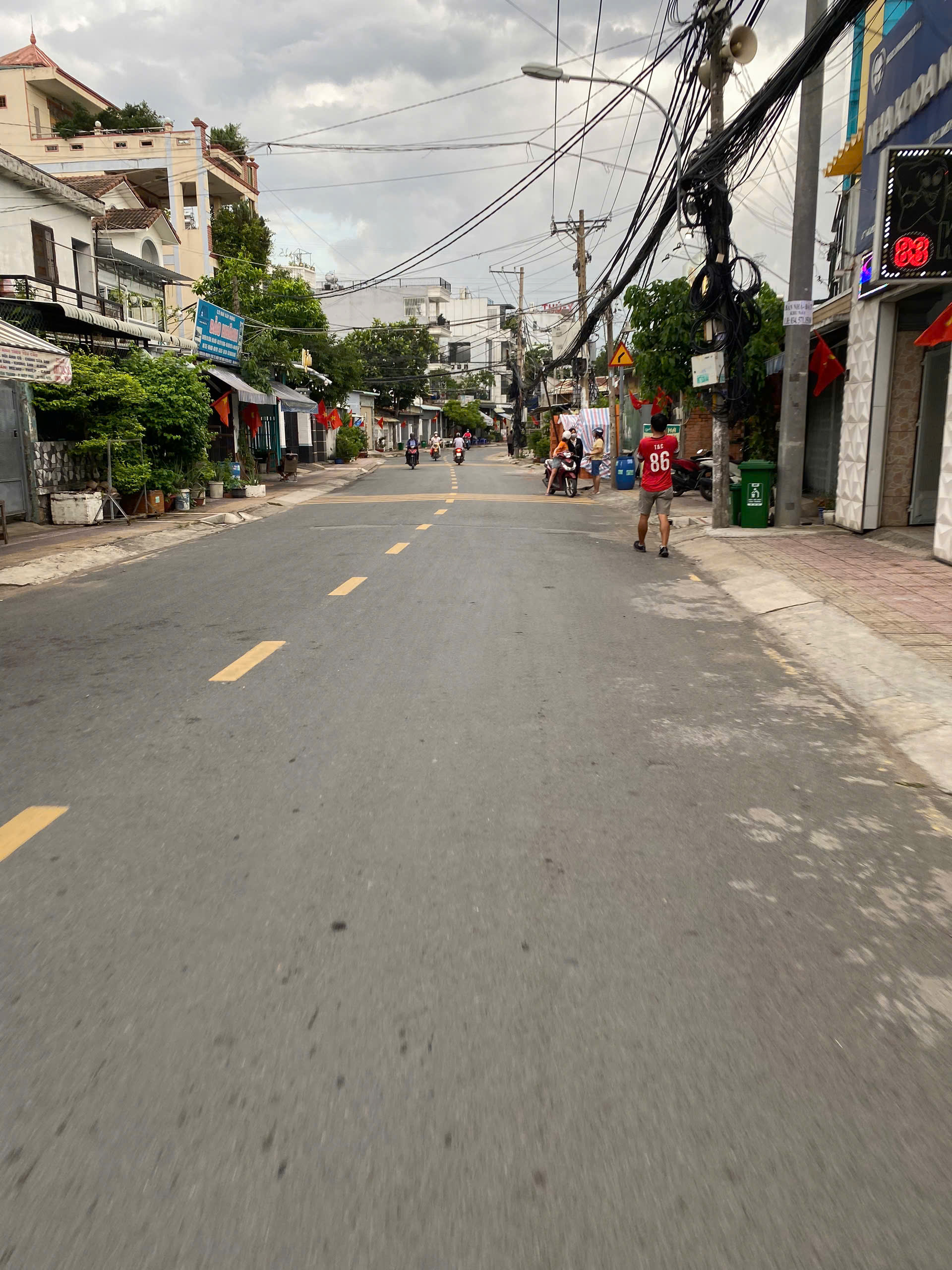 Lô đất mặt tiền trường văn thành DT 125m, vị trí đẹp kinh doanh tốt - Ảnh 1
