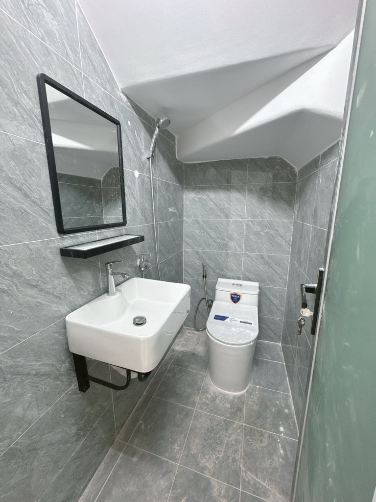 5.1 tỷ, Nhà Quang Trung,  Gò Vấp, 80m² x  2 tầng, 2PN, sân để xe, còn thương lượng - Ảnh chính