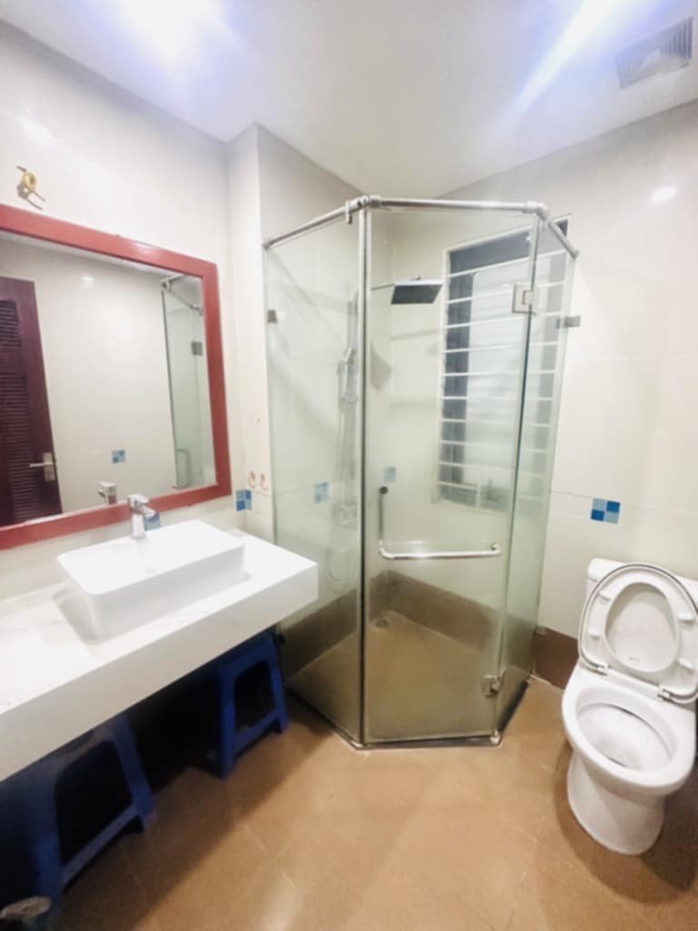 Bán nhà Bồ Đề, Long Biên 35m 5 tầng MT 5m 6,8 tỷ - Ảnh chính