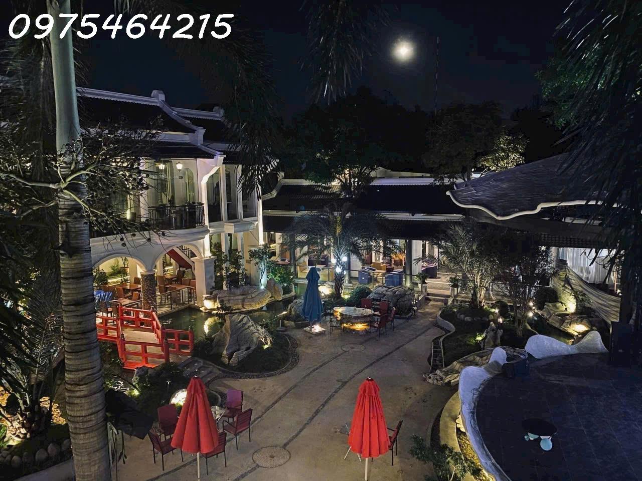 BÁN BIỆT THỰ ĐẸP + ĐẤT Ở 5.523,6m² – DƯƠNG QUẢNG HÀM, GÒ VẤP – GIÁ CHỈ 360 TỶ - Ảnh 2