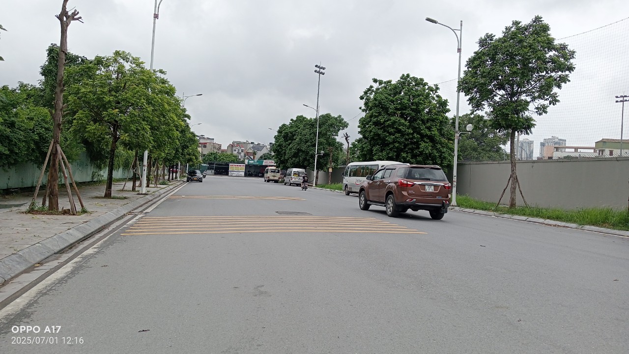 BÁN ĐẤT TRUNG TÂM NGỌC THỤY – MẶT TIỀN ĐẸP, VỊ TRÍ VÀNG! - Ảnh 2