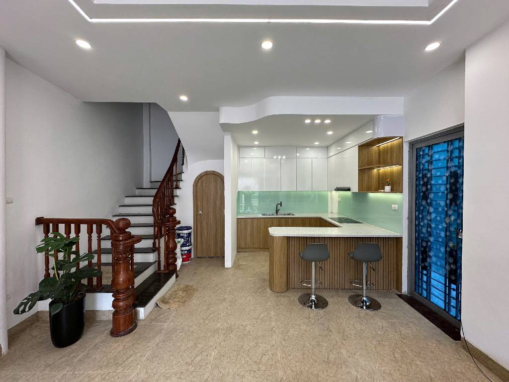 NHÀ MỚI - LÔ GÓC- Ô TÔ TẢI ĐỖ CỬA- Ô TÔ VÀO NHÀ- SÁT MẶT HỒ PHONG THỦY - Ảnh 1