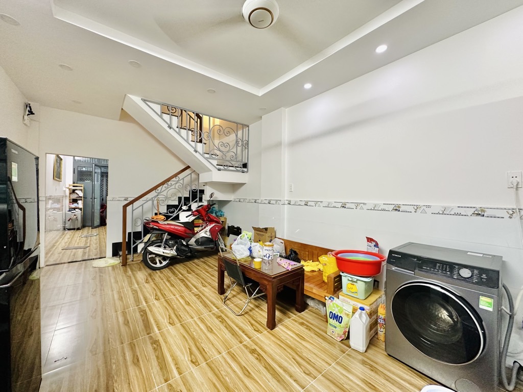 NHÀ ĐẸP TÂN BÌNH – Đi bộ ra Bở kè Trường Sa, 50m2, ngang lớn, kết cấu cứng cáp, ở được ngay. - Ảnh 1