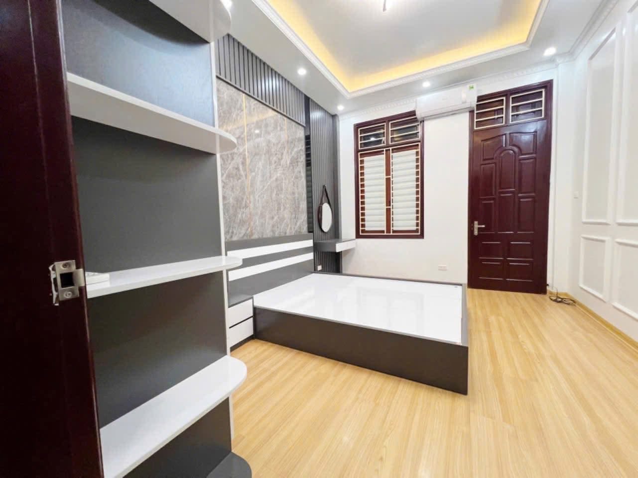 BÁN NHÀ ĐẸP 5 TẦNG 3 PHÒNG NGỦ - TRUNG TÂM TÂY HỒ – ĐẦY ĐỦ NỘI THẤT - Ảnh 2