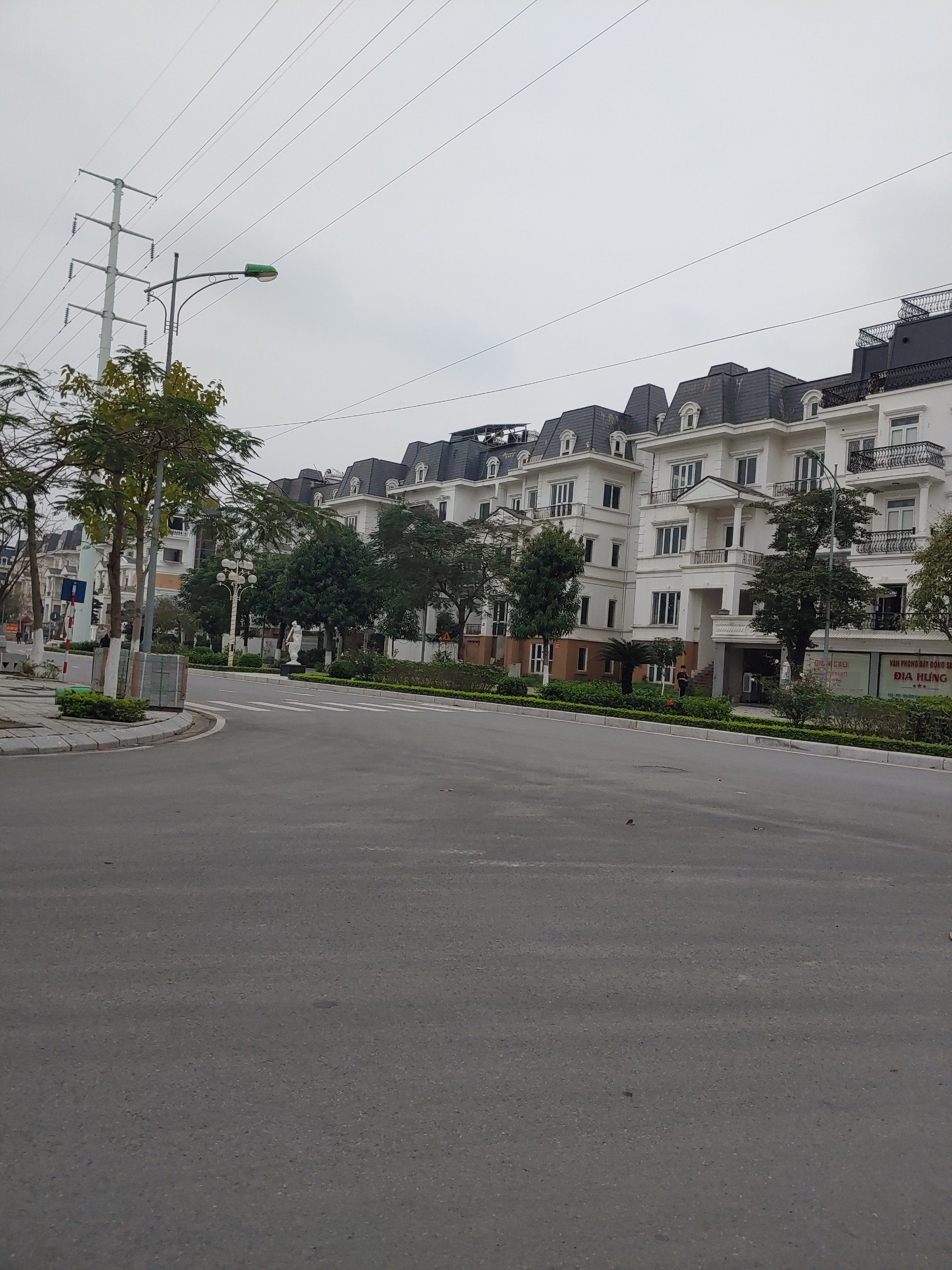 BÁN BIỆT THỰ 144M2 VIEW CÔNG VIÊN NV12 KĐT LIDECO (0915458886) - Ảnh chính
