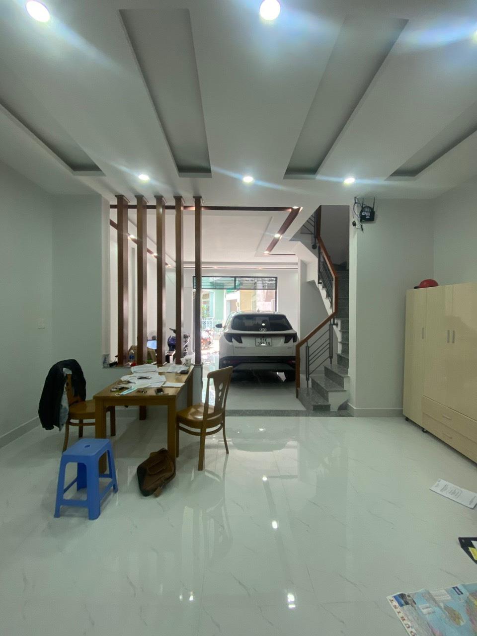 **Bán nhà hxh đường Hoàng Sa** phường 5 Tân Bình (11,5x15) 16 tỷ - Ảnh chính