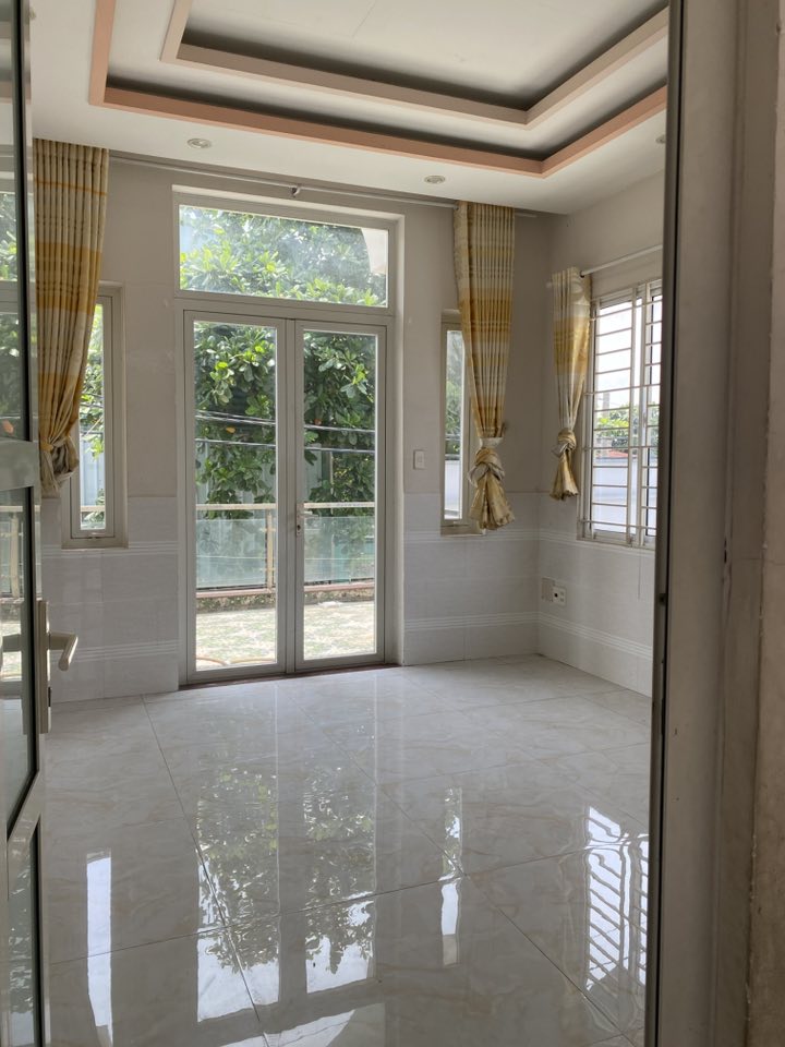 NHÀ BUÔN BÁN KINH DOANH, NGAY ĐẠI HỌC TẤT THÀNH, LÊN GÒ VẤP GẦN - Ảnh 2