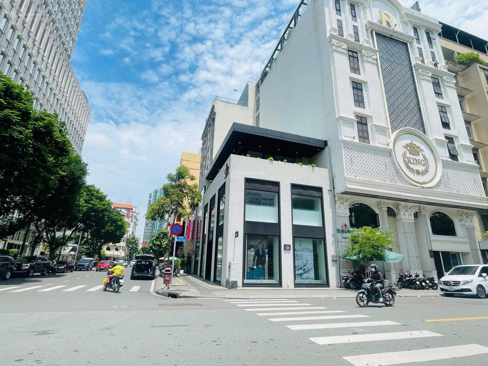 Cho thuê nhà góc 2 mặt tiền 02 Mạc Thị Bưởi với 23 - 25 Hai Bà Trưng, Quận 1. - Ảnh chính