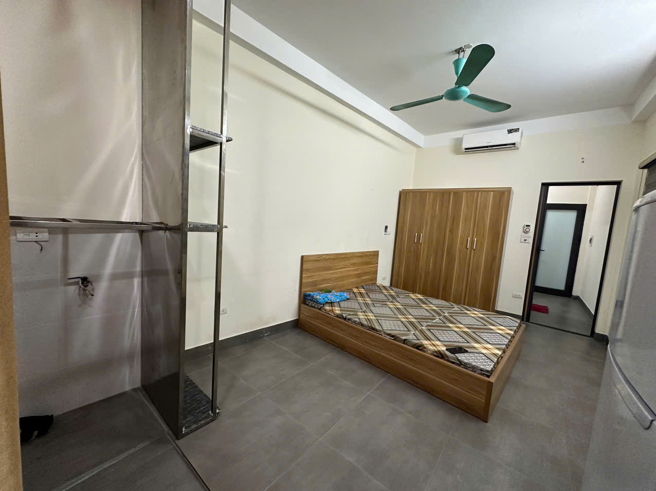 CHÍNH CHỦ CHO THUÊ PHÒNG SẠCH SẼ  THOÁNG MÁT , GIÁ RẺ NGÕ 48 ĐƯỜNG NGỌC HỒI QUẬN HOÀNG MAI - HÀ NỘI - Ảnh 1
