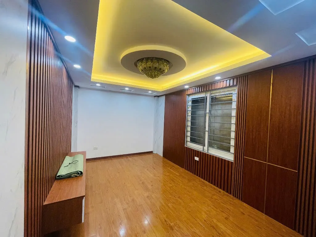BÁN NHÀ TRIỀU KHÚC- TRUNG TÂM QUẬN THANH XUÂN- 32m2X 5T- NHÀ MỚI, ĐẦY ĐỦ TIỆN NGHI- DÂN XÂY CHẮC CHẮ - Ảnh 2