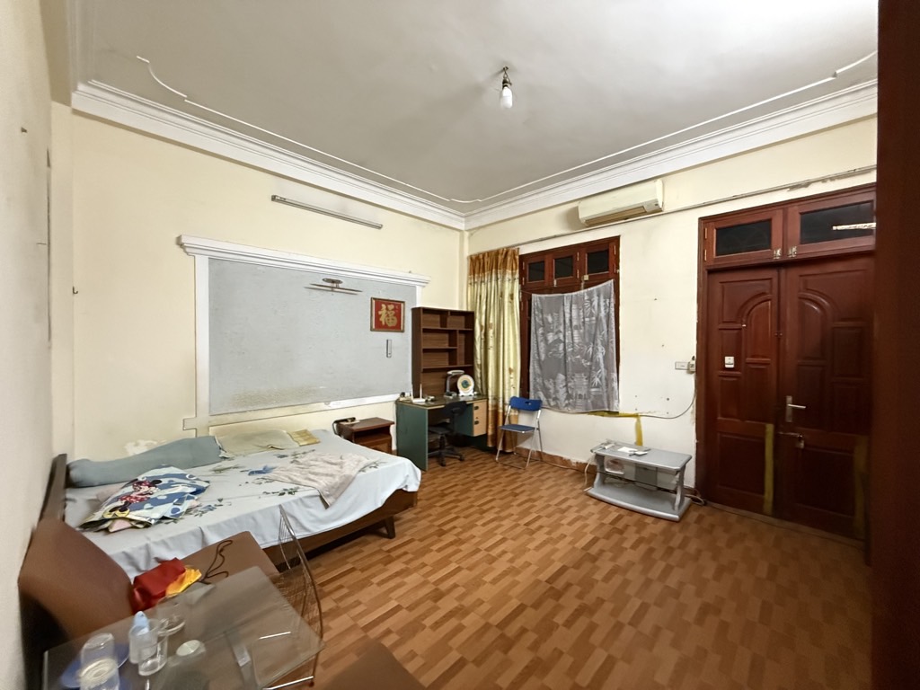 Chùa Láng 50m, phố Học Thuật, thiết kế chuẩn, View Đại học, thoáng sáng, ô tô vào nhà - Ảnh 4
