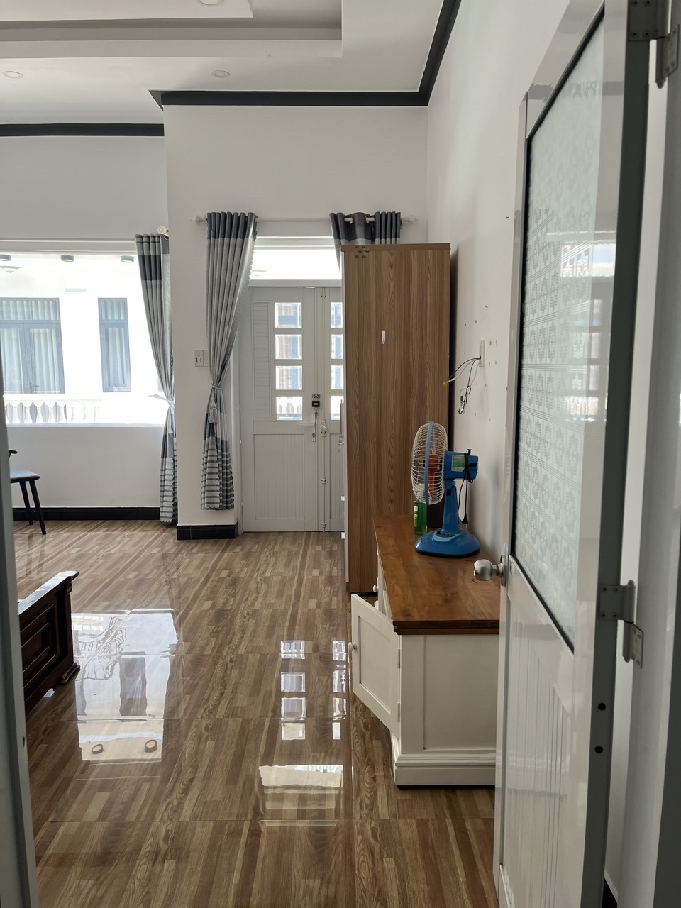 Bán nhà mặt phố K1 ngay khu khu A 2 lầu hướng nam gần công viên 16/4 - Ảnh chính