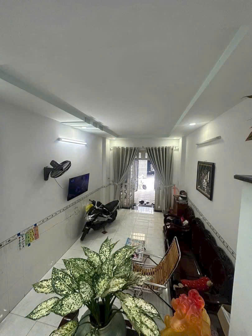 Hàng hiếm, giá RẺ! Nhà 1T1L gần ngã tư Tân Phong, nhựa 5m thông chỉ 4,5ty - Ảnh chính