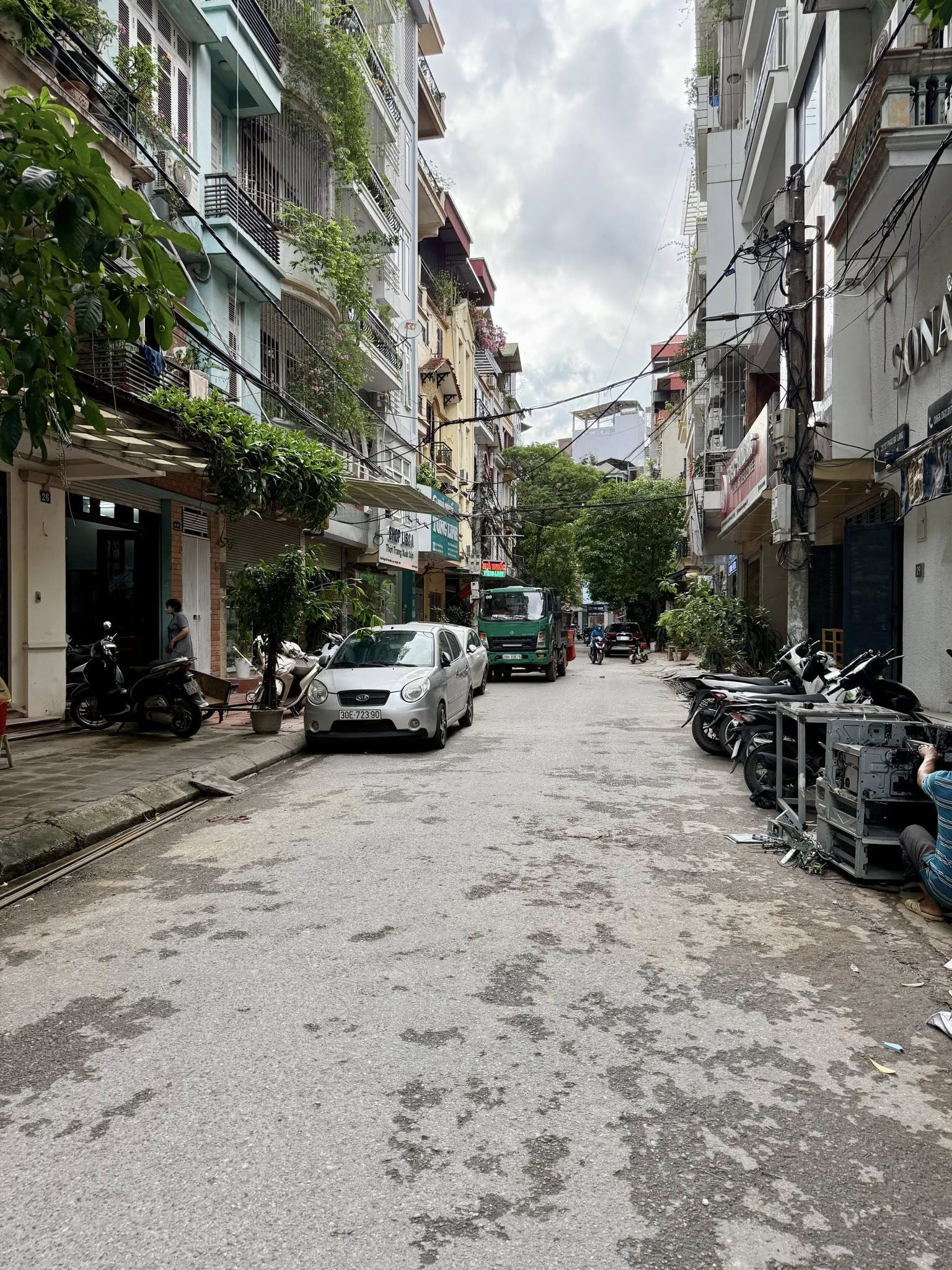 BÁN NHÀ TRUNG TÂM QUẬN ĐỐNG ĐA 7 TẦNG THANG MÁY KINH DOANH Ô TÔ TRÁNH 50M 23 TỶ - Ảnh 2