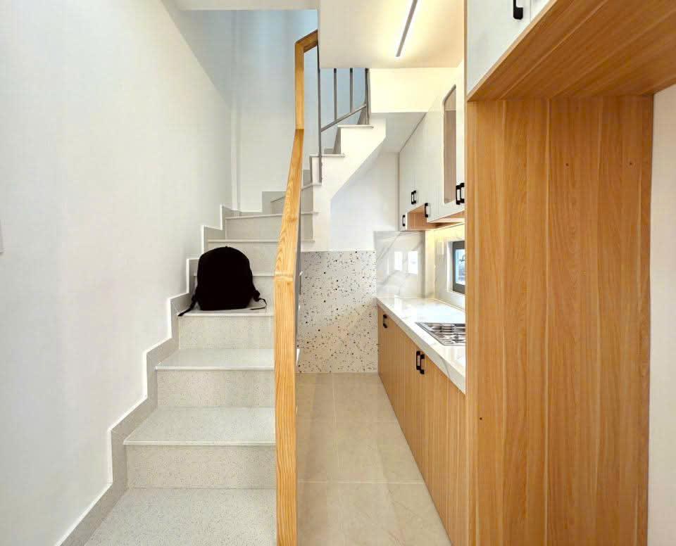 Bán nhà đẹp Lê Văn Duyệt – Hẻm kinh doanh ô tô – 3 tầng – 2PN – Khu sầm uất Bình Thạnh - Ảnh 2