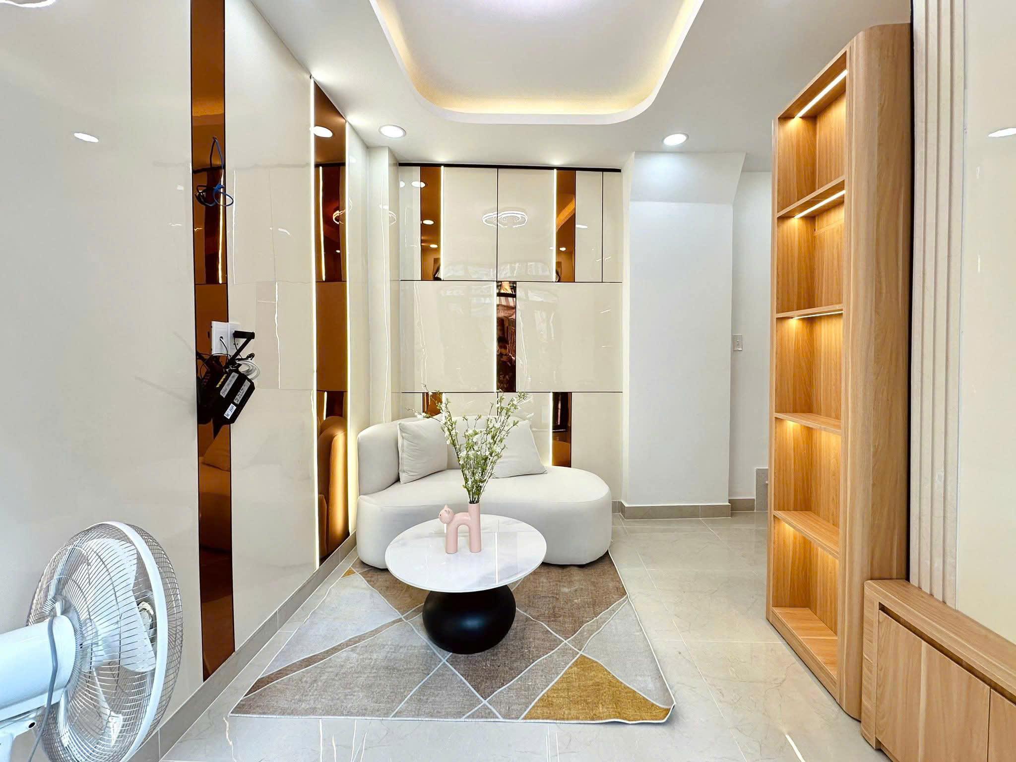 Bán nhà đẹp Lê Văn Duyệt – Hẻm kinh doanh ô tô – 3 tầng – 2PN – Khu sầm uất Bình Thạnh - Ảnh 1