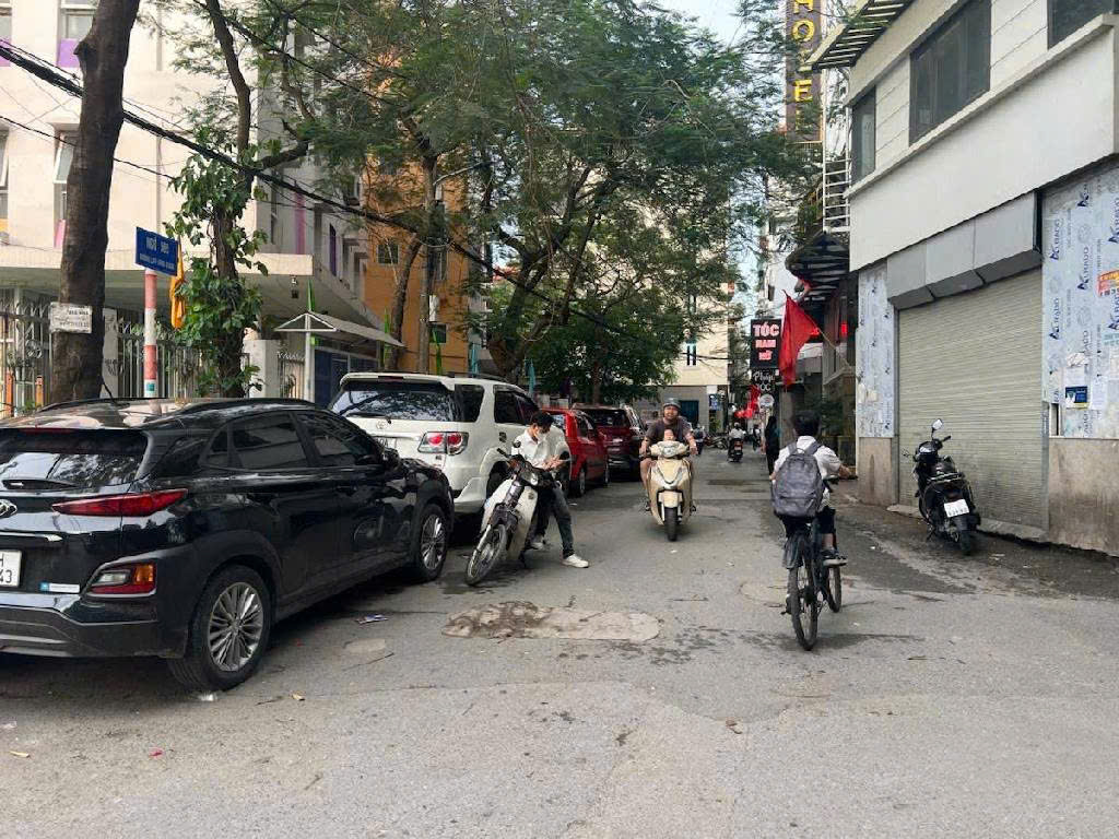 CHỈ 11,2 TỶ – NHÀ CẤP 4 LÔ GÓC LẠC LONG QUÂN, TÂY HỒ - Ảnh chính