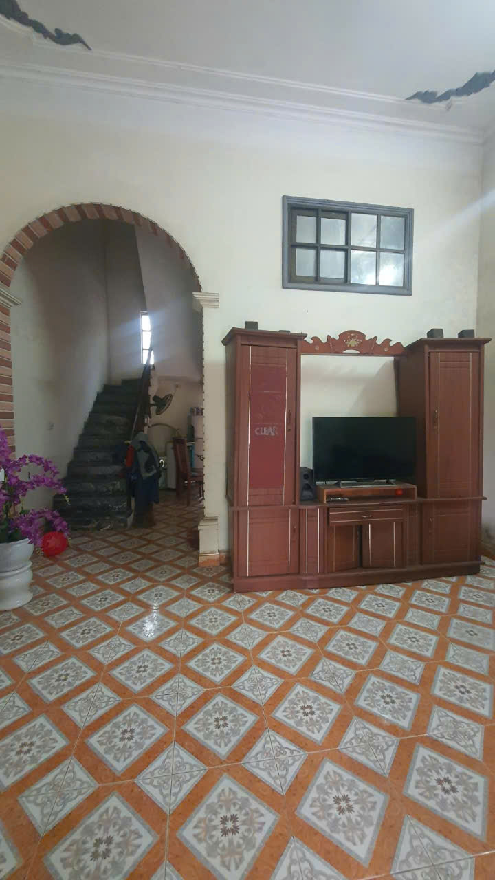 NGÃ TƯ SƠN ĐỒNG, MẶT ĐƯỜNG 422B - VỈA HÈ - KINH DOANH ĐỈNH. - Ảnh 2