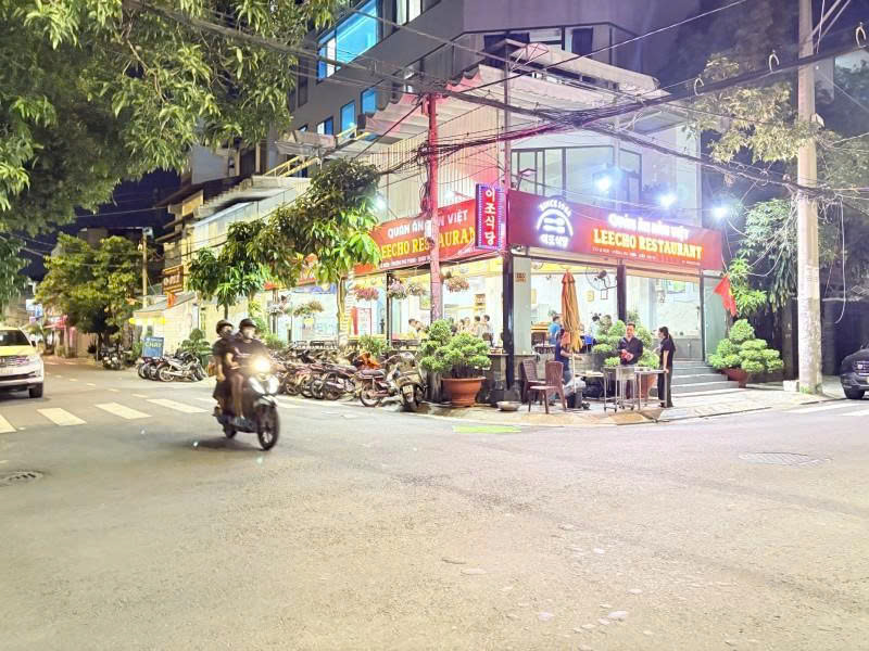 Bán nhà 2 Mặt tiền Lê Niệm, gần  Văn Cao, chợ Tân Hương, 6,1x15m, 2 T, HĐT 15 tr, 10,7 tỷ. - Ảnh 4