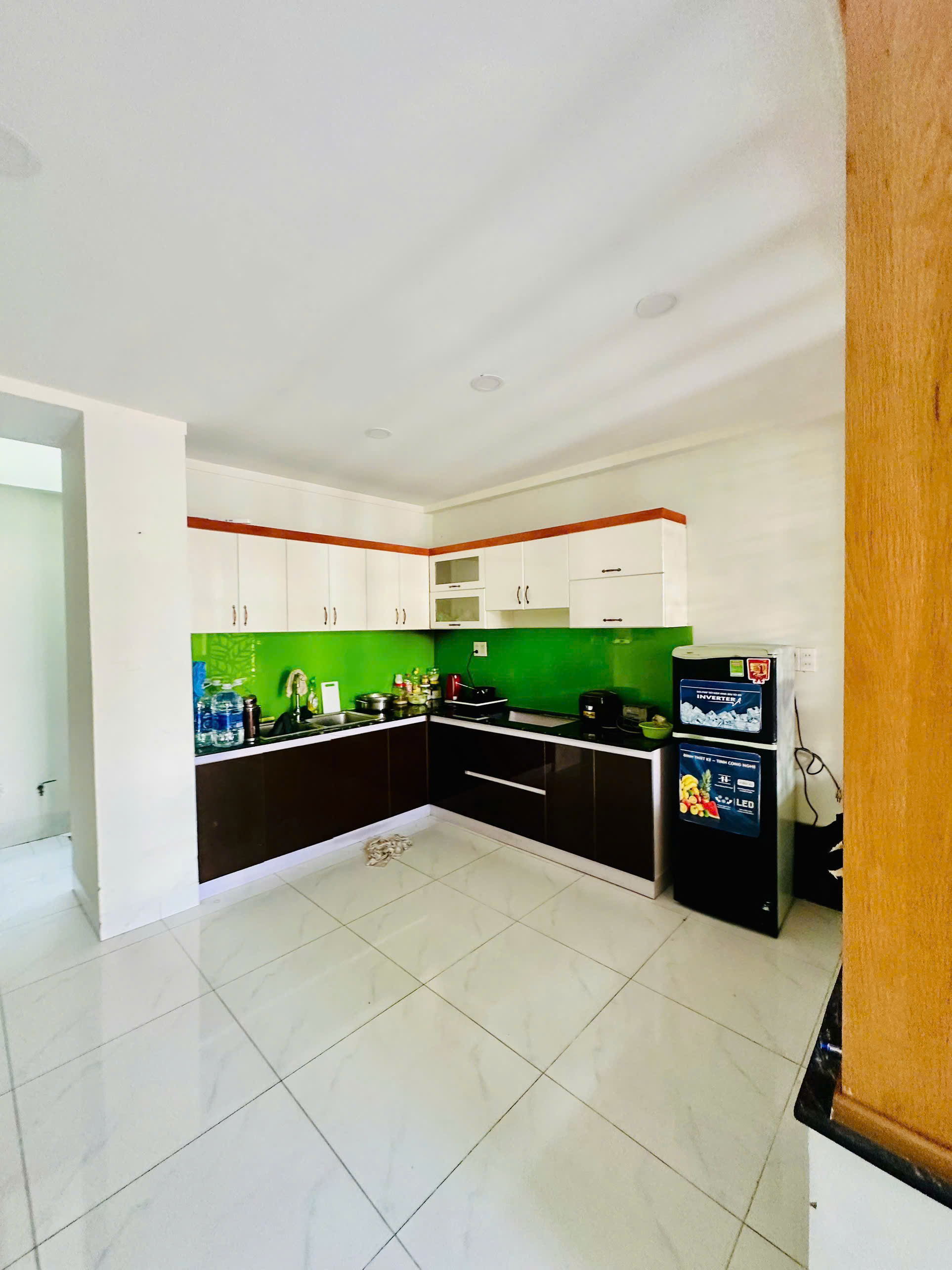 Bán nhà 1T1L mới đẹp, sân oto, nhựa 5m thông, gần chợ Tân Phong, chỉ 3ty250 - Ảnh 1