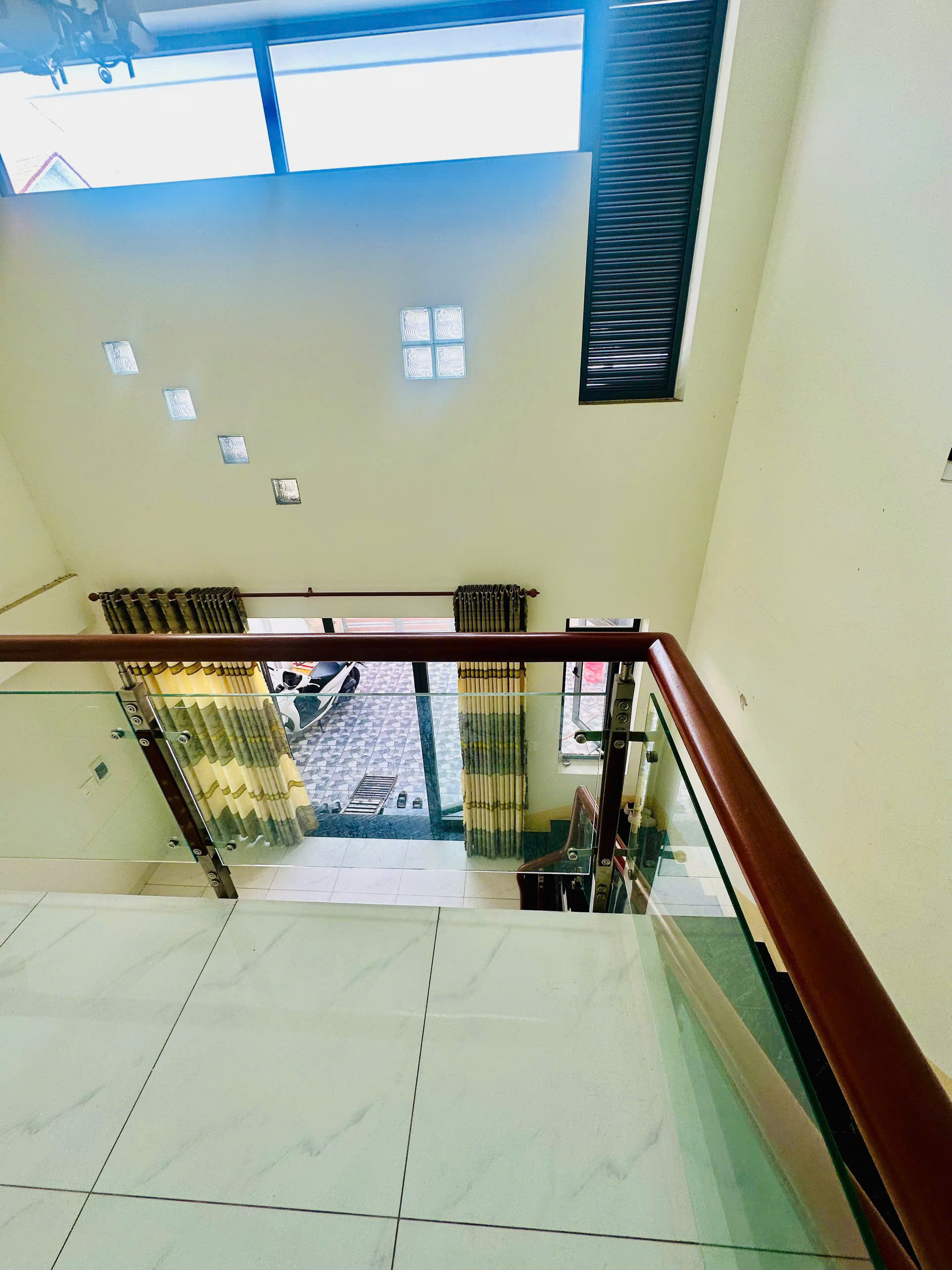 Bán nhà 1T1L mới đẹp, sân oto, nhựa 5m thông, gần chợ Tân Phong, chỉ 3ty250 - Ảnh 2