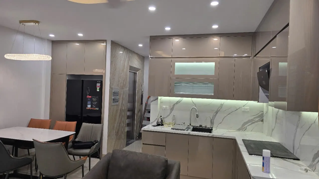 6 TẦNG , THANG MÁY SANG TRỌNG ,NGÕ NÔNG RỘNG , 50M RA PHỐ , 41M2 KHƯƠNG ĐÌNH THANH XUÂN . - Ảnh chính