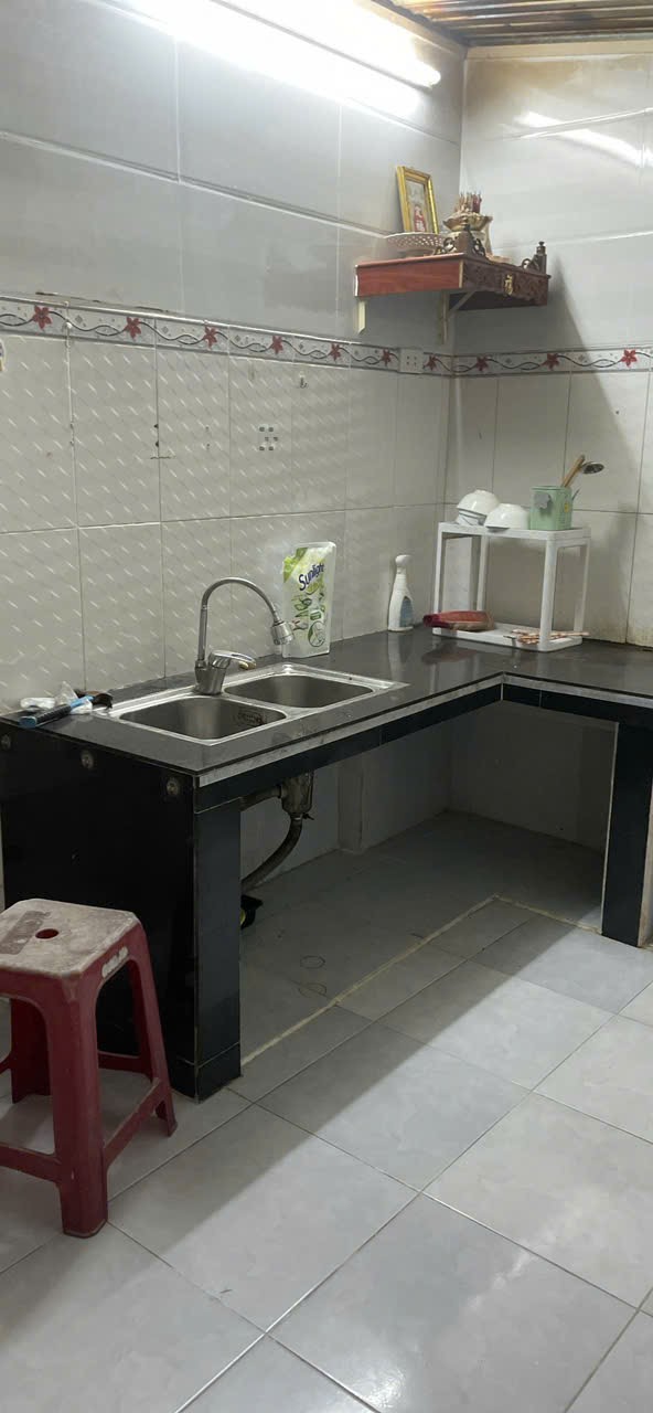 # Nhà 2 Mặt Kiệt gần MT Hải Phòng, 70m2, C4, 3.1 tỷ - Ảnh 4