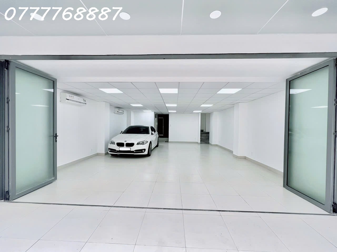 Tòa nhà VP 6 Tâng Huỳnh Văn Bánh, Phú Nhuận đẹp cao cấp đường 7m - Ảnh chính